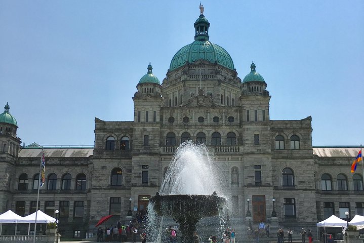 Enjoy A Private Tour of Beautiful Victoria! - Image 1