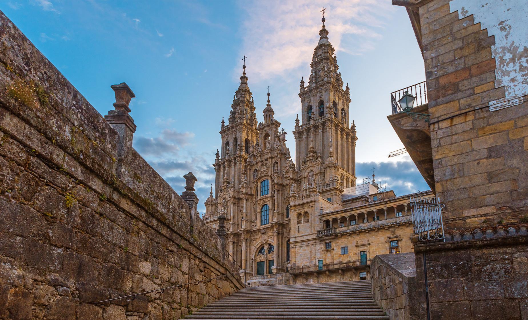 Journey to Santiago de Compostela Tour from Vigo - Image 1