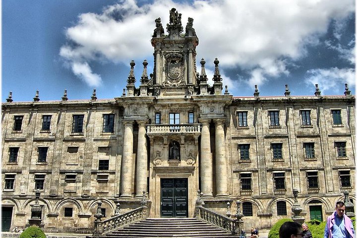 Santiago de Compostela Private Tour from Vigo with Hotel or Port Pick-up - Image 2