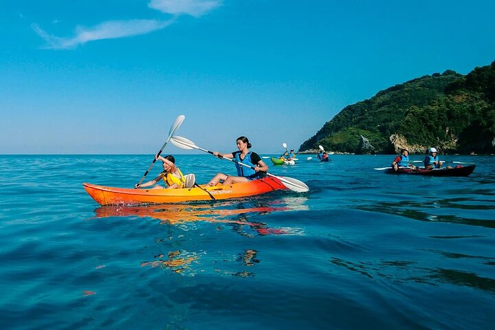 East Pelion - Sea Kayak Tour "Short Paddle" - Image 1