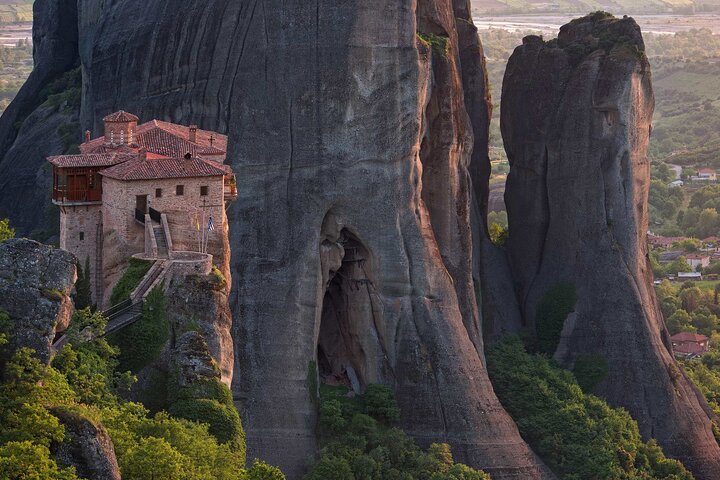 Private Full Day Tour to Meteora from Volos - Image 2