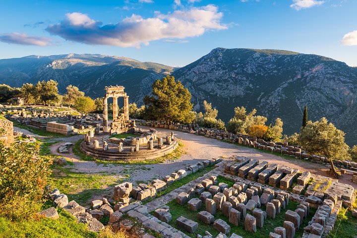 Private to Delphi ! from Volos - Image 1