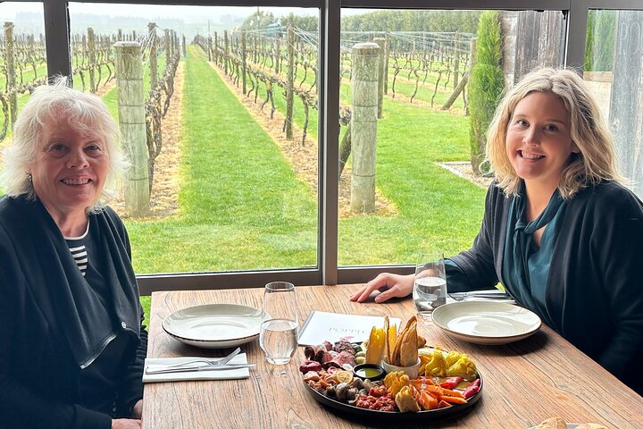 Martinborough Private 5 hour Food & Wine tour with Gourmet lunch - Image 1