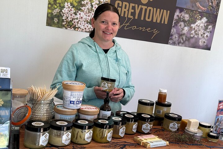 Martinborough Private 5 hour Food & Wine tour with Gourmet lunch - Image 5