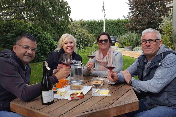Martinborough Winery Private Tour - Image 1