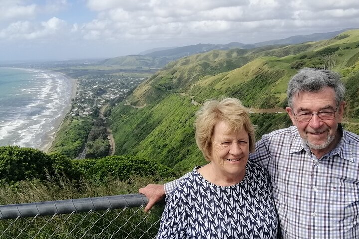 Wellington Region Full Day Private Tour: Get out of the City - Image 2