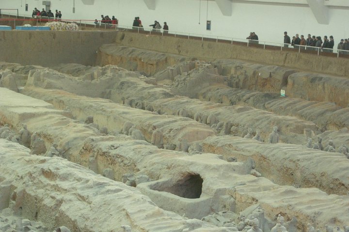 Xi'an Railway Station Pick up and Terracotta Warriors Museum Day Tour - Image 5
