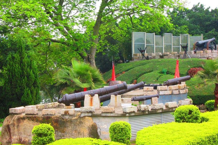 2 Days Xiamen tour to discover highlights of Xiamen and Tianluokeng Tulou - Image 2