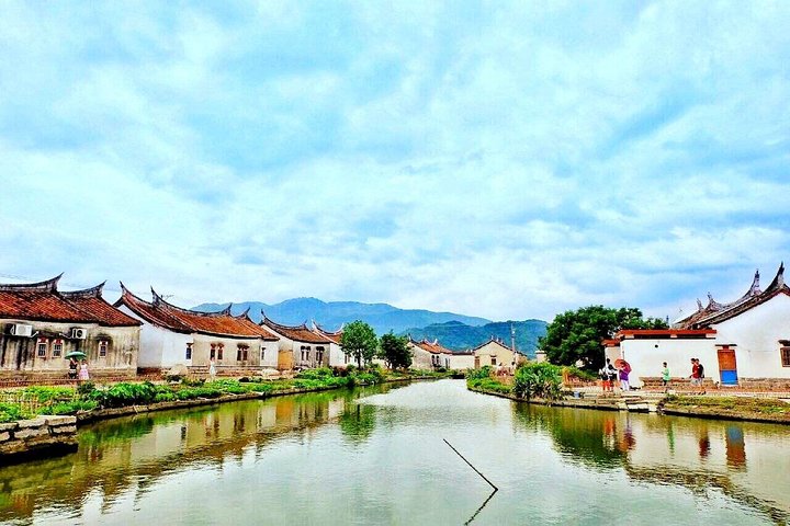 Half Day Trip to the Amazing Daimei Ancient Village from Xiamen - Image 3