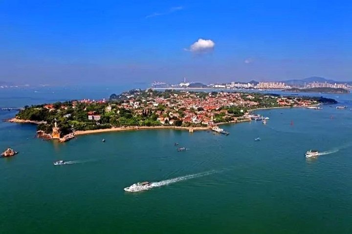 Half-Day Xiamen Private Customized Shore Excursion Tour include Gulangyu Island  - Image 1
