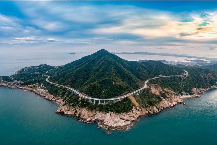 Private Day Tour of Dongshan Island Highlights from Xiamen - Image 1