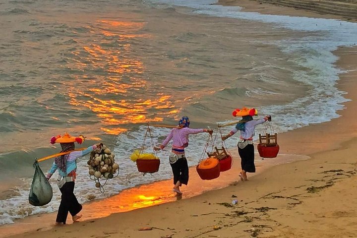 Private Day Trip from Xiamen to Hui'an county in Quanzhou  - Image 2