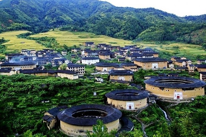 Private Layover Tour to Yongding Hakka Tulou from Xiamen Airport or Cruise Port  - Image 1