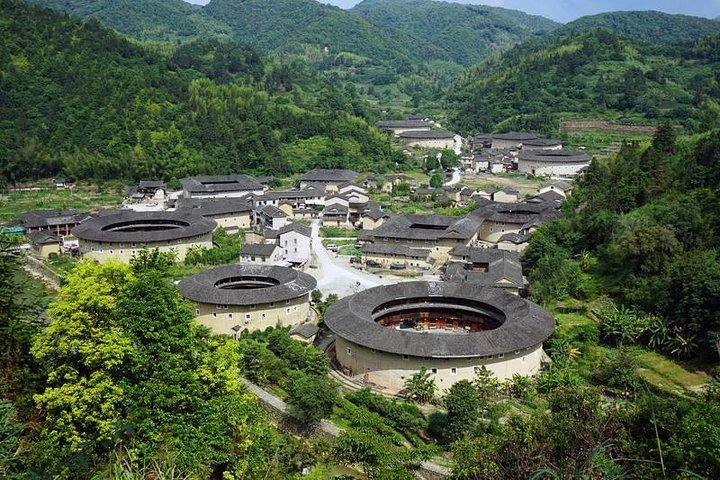 Tour Guide and Car: Private Day Tour to Tianluokeng Tulou and Hekeng Tulou - Image 1