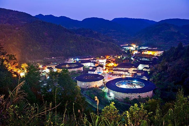 Tour Guide and Car: Private Day Tour to Tianluokeng Tulou and Hekeng Tulou - Image 2