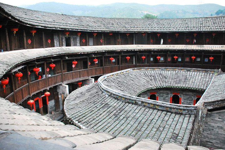 Tour Guide and Car: Private Day Tour to Tianluokeng Tulou and Hongkeng Tulou - Image 3