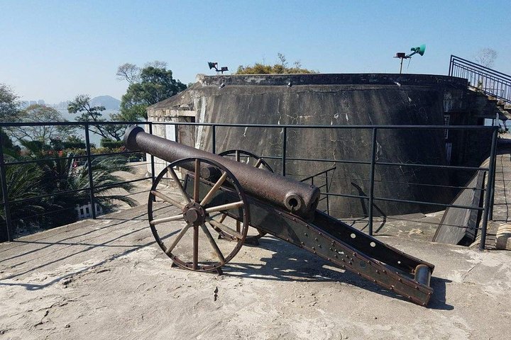 Xiamen Day Tour to Nanputuo Temple, Huli Mountain Fort and Gulangyu Island - Image 5