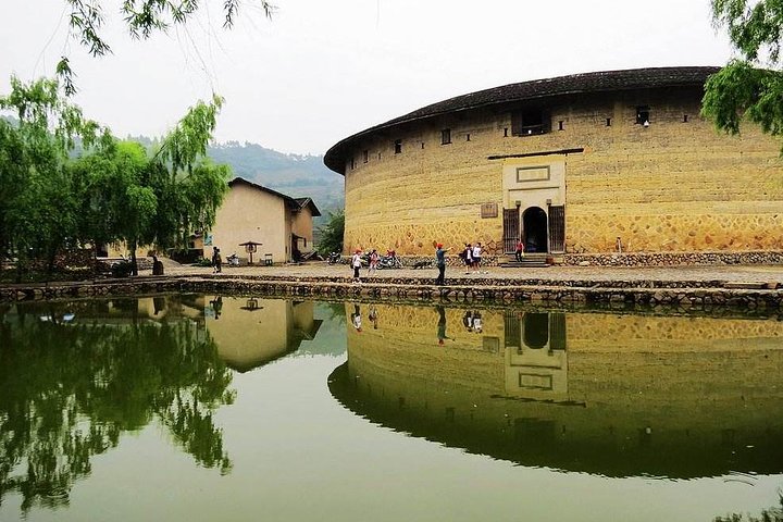 Xiamen Private Day Tour to Hua’an Earth Building - Image 3
