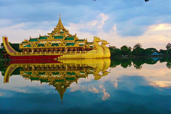 Private Yangon Day Tour with Circular Train - Image 2
