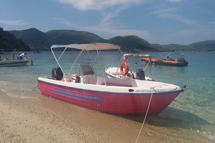  Boat Rental to Marathonisi & Marine Park Turtle Spotting - Image 4