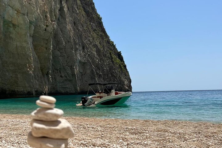 Private Cruise to Shipwreck Beach & Blue Caves - Image 2