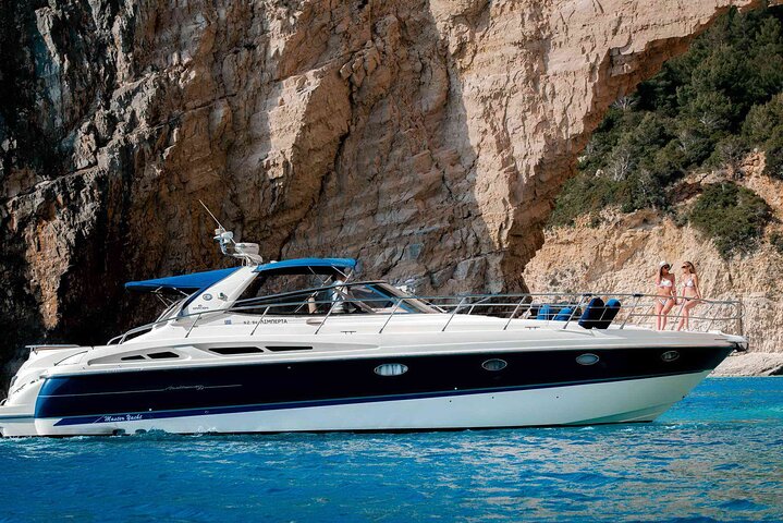 Private Yacht Tour in Zakynthos - Image 4