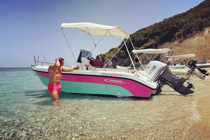 Rent a Boat to Turtle Island, Keri Caves & Mizithres Beach - Image 2