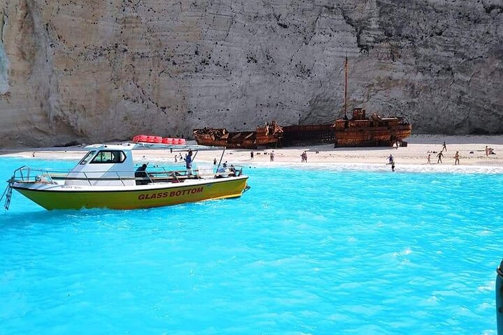 Zakynthos Half day tour Shipwreck beach Blue Caves by small boat - Image 5
