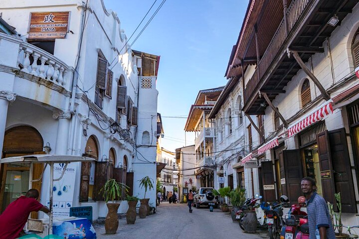 4-Days & 14 Attraction Spots Private Tour of Zanzibar Islands  - Image 4