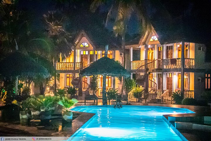 5 Day Nature itinerary for Zanzibar: Relax At Beach, Explore Forests & An Island - Image 1