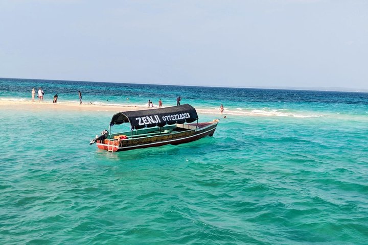 A Half Day Private Prison Island Tour - Image 2