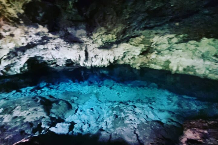 Kuza Cave Tour, Mnemba Island, Secret Garden, Prison Island, Emerson Restaurant - Image 2