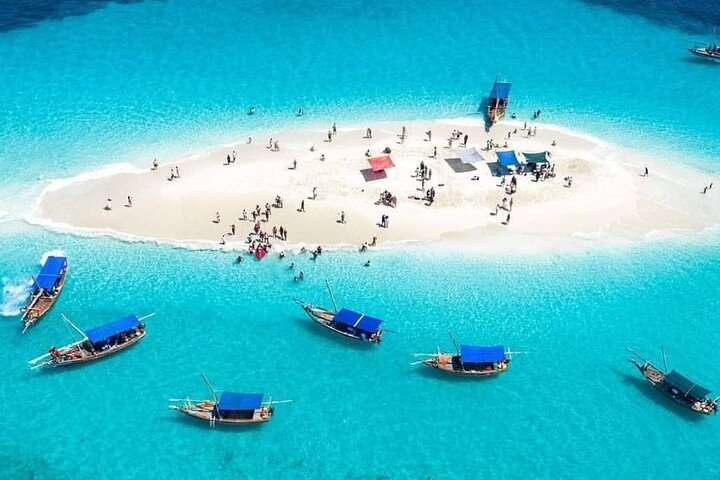 Nakupenda Beach Tour, Secret Garden, Stone Town Tour, Emerson Restaurant - Image 2