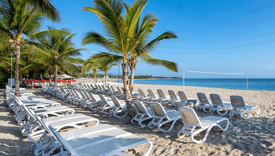 Viva Wyndham Heavens Resort Day Pass