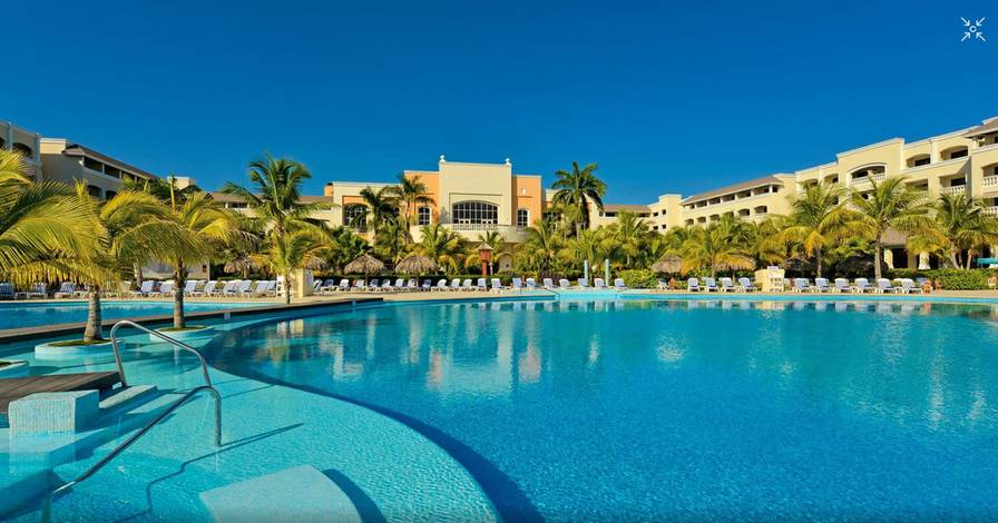 Falmouth Cruise Day Pass - Iberostar All Inclusive