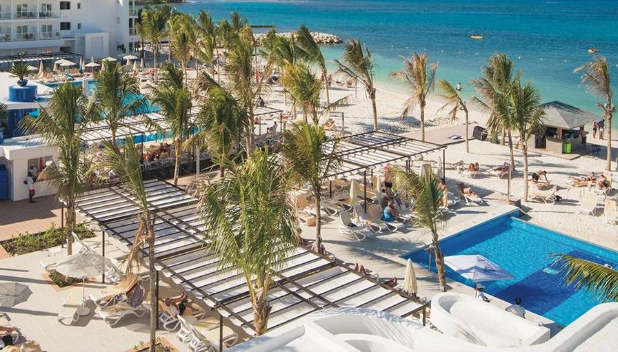 Montego Bay Resort Day Pass - RIU Reggae
