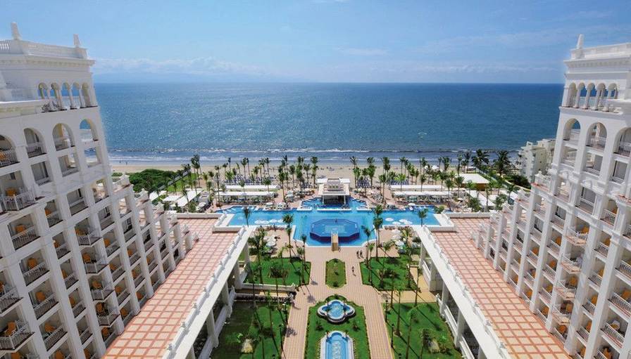 RIU Palace Pacifico Resort Day Pass