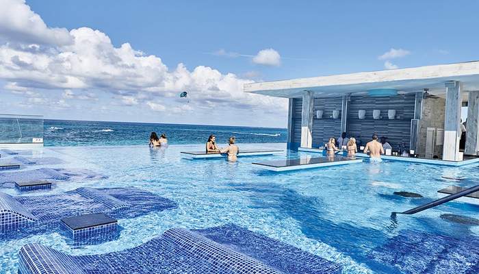 RIU Palace Nassau Resort for a Day Pass