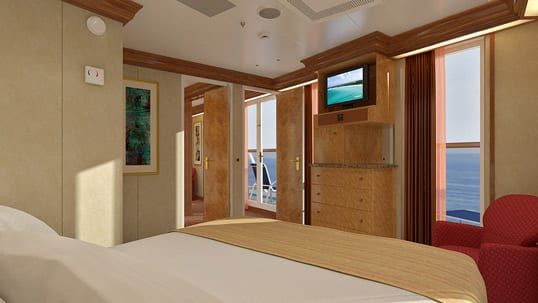 Carnival Legend Vista Suite (VS) bedroom, photo 3 of 4