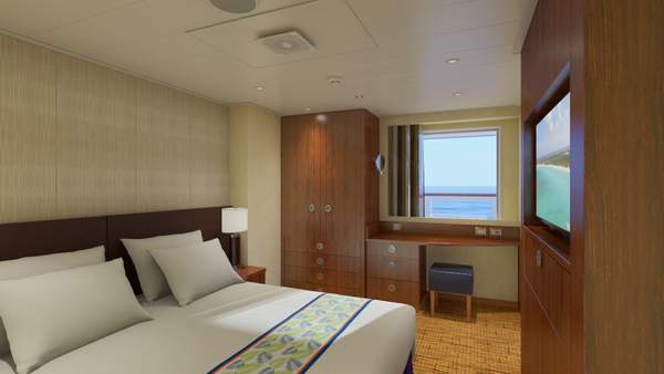 Carnival Sunrise Captain's Suite (CS) bedroom Carnival Sunrise Captain's Suite (CS) bedroom