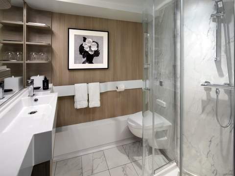 Celebrity Cabin Category Concierge Class Standard Image 3