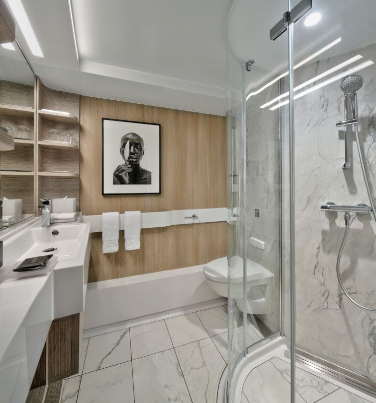 Celebrity Cabin Category Deluxe Inside Image 4