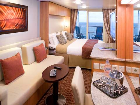 Celebrity Cabin Category Deluxe Veranda Image 1