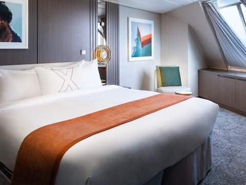 Celebrity Cabin Category Horizon Suite Image 3