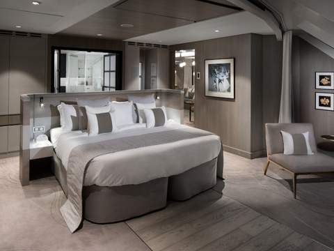 Celebrity Cabin Category Iconic Suite Image 7
