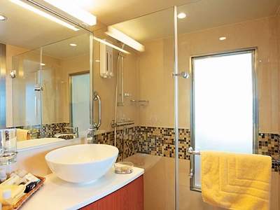 Celebrity Cabin Category Junior Suite With Veranda Image 1