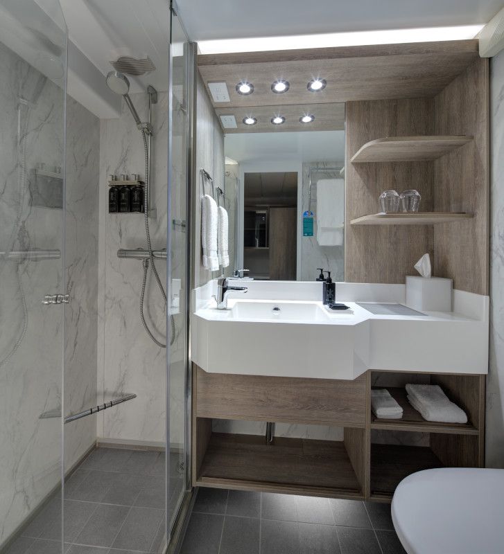 Celebrity Cabin Category Ocean View Standard Image 4