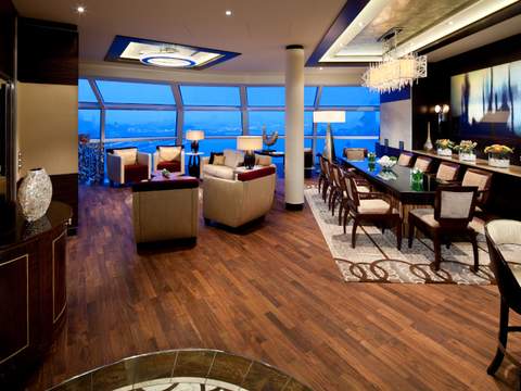Celebrity Cabin Category Reflection Suite Image 1