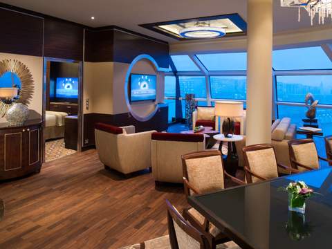 Celebrity Cabin Category Reflection Suite Image 5