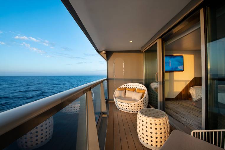 Celebrity Cabin Category Sky Suite With Veranda Image 3